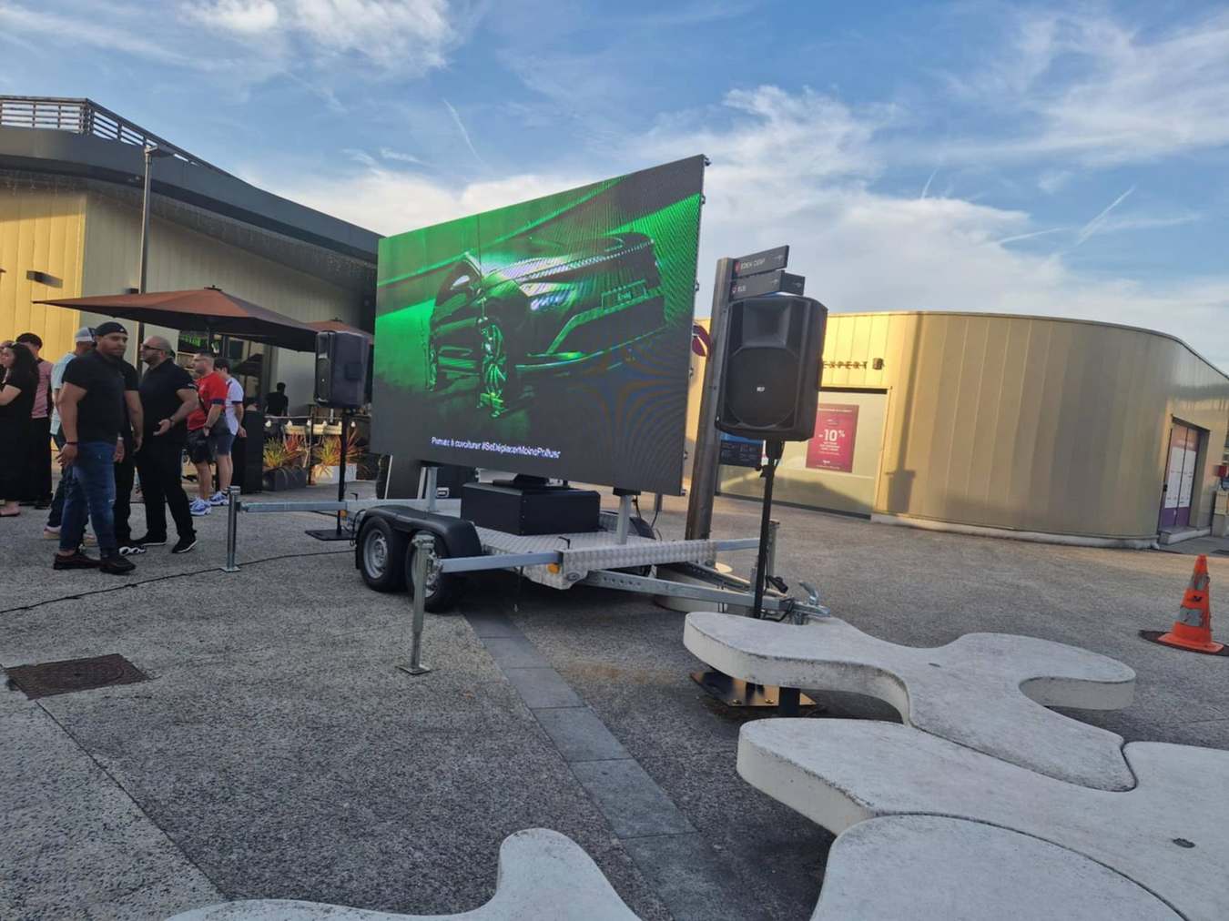Diffusion vidéo pour lancement automobile